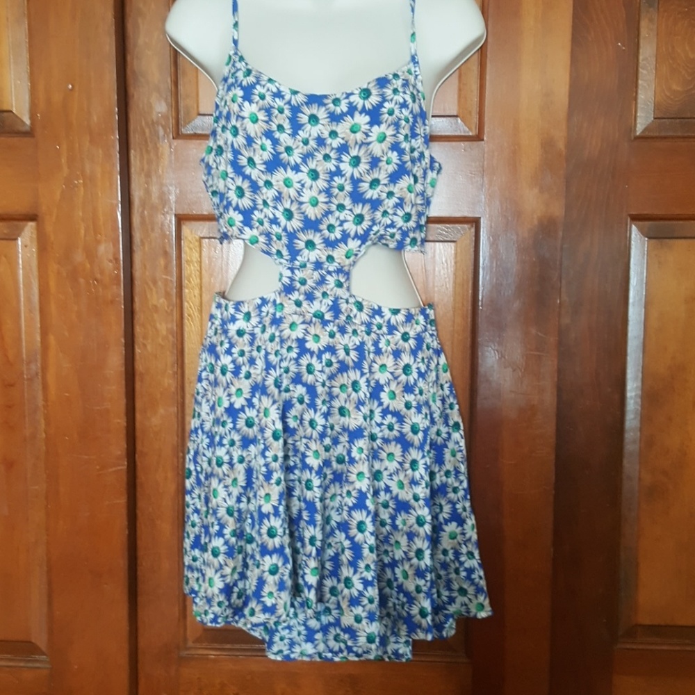 Summer floral dress size large